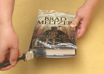 Painting glue on the sides